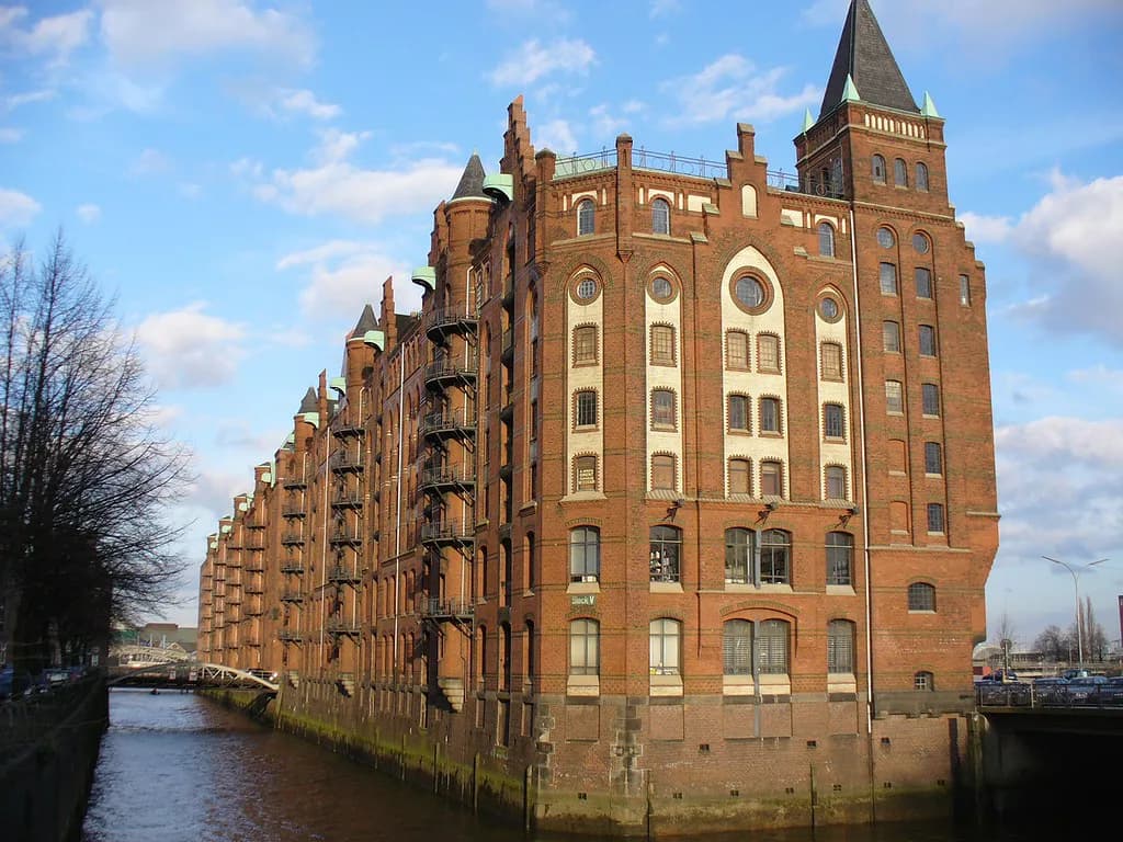 Bäderland Festland, Hamburg: Sauna and Swimming Guide