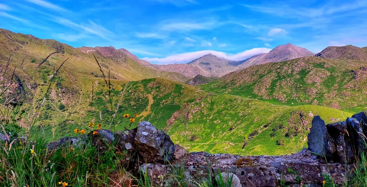 Saunas in Snowdonia: Lakeside, Beachside and Mountain Picks