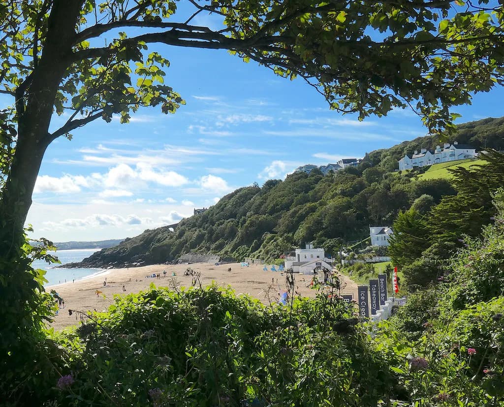 Saunas in St Ives: Beach Saunas and Cold Plunges