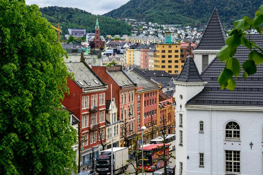 Floating Saunas in Bergen: City, Heit & Harbour Picks
