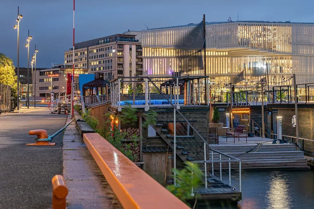 Floating Saunas in Oslo: Fjord Sauna Guide for Travellers