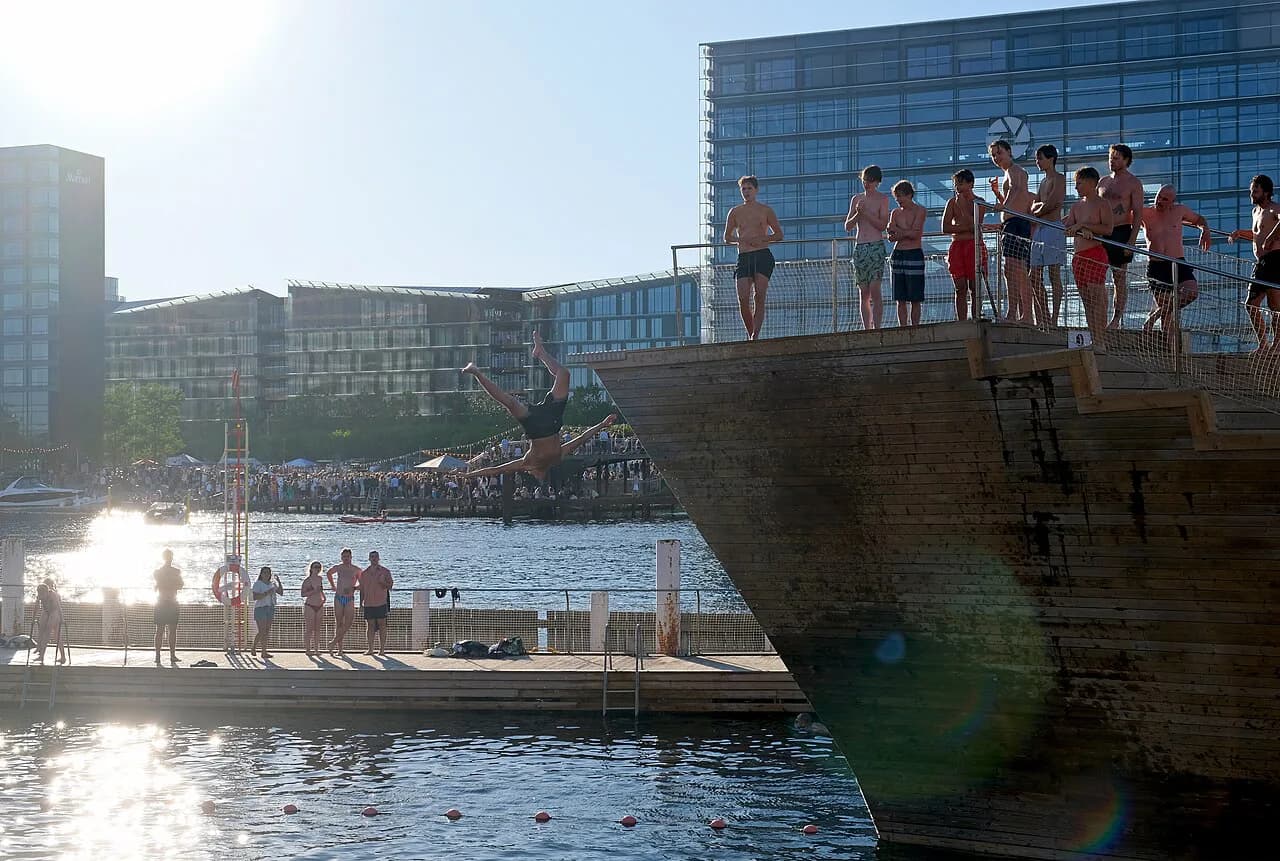 Islands Brygge Harbour Bath: Copenhagen Harbour Swimming