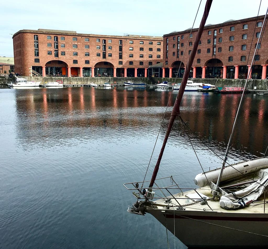 Wyld Sauna Liverpool: The Floating Sauna at Princes Dock