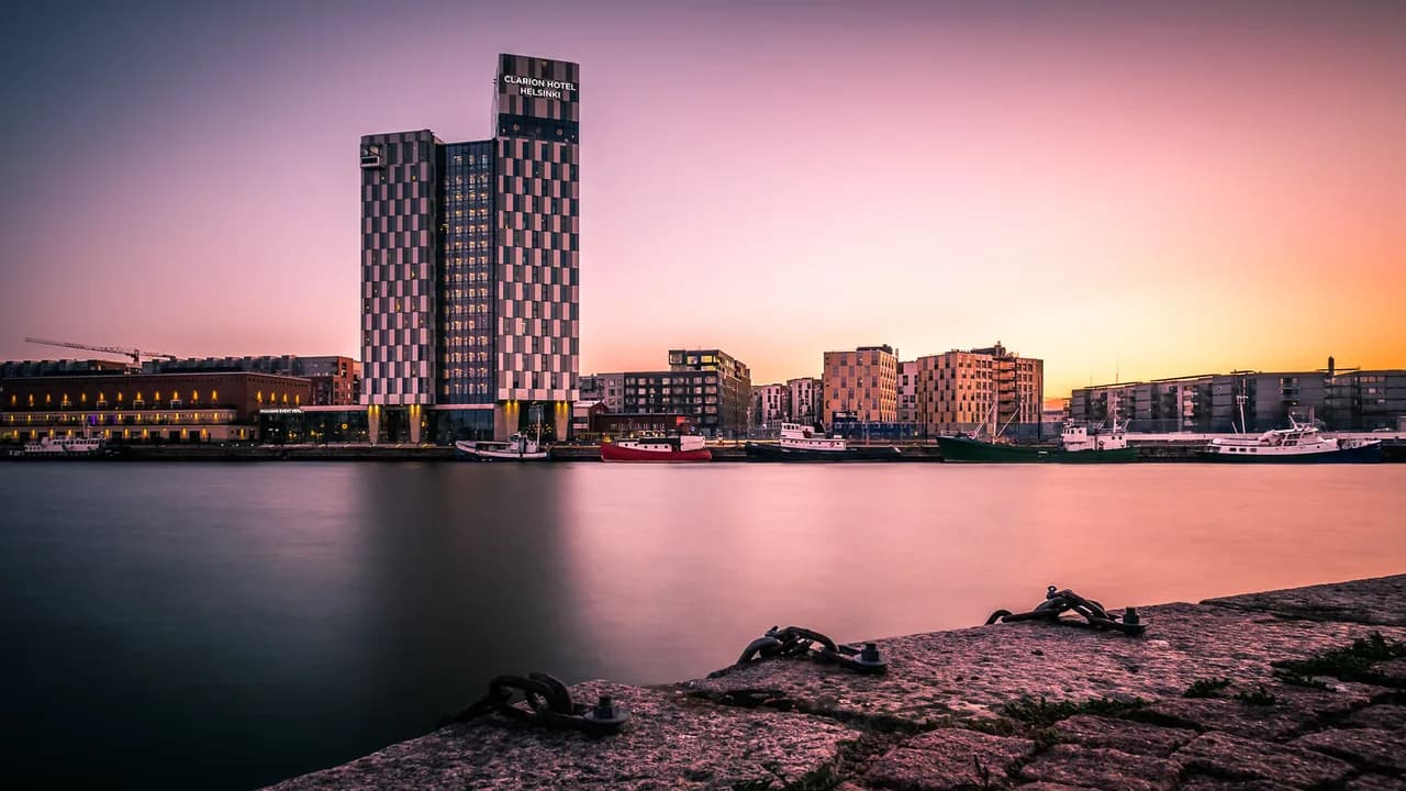 Kulttuurisauna Helsinki Guide: Seafront Sauna Visit