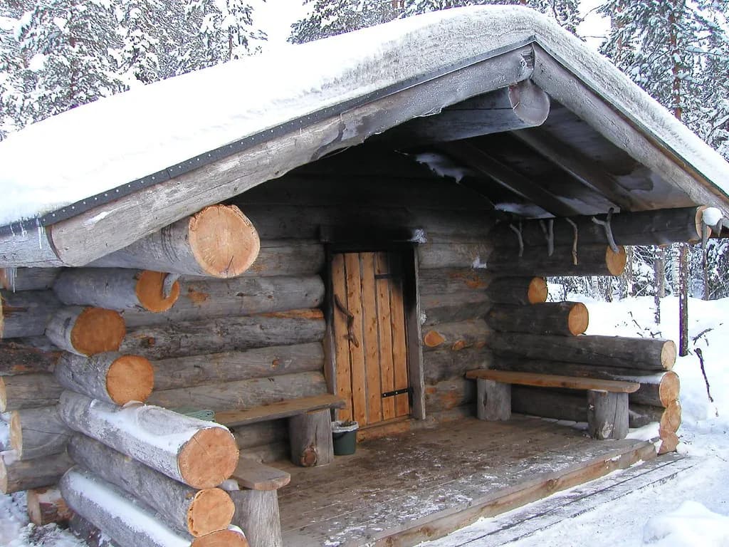 Savusauna in Finland: Guide to Smoke Sauna Customs