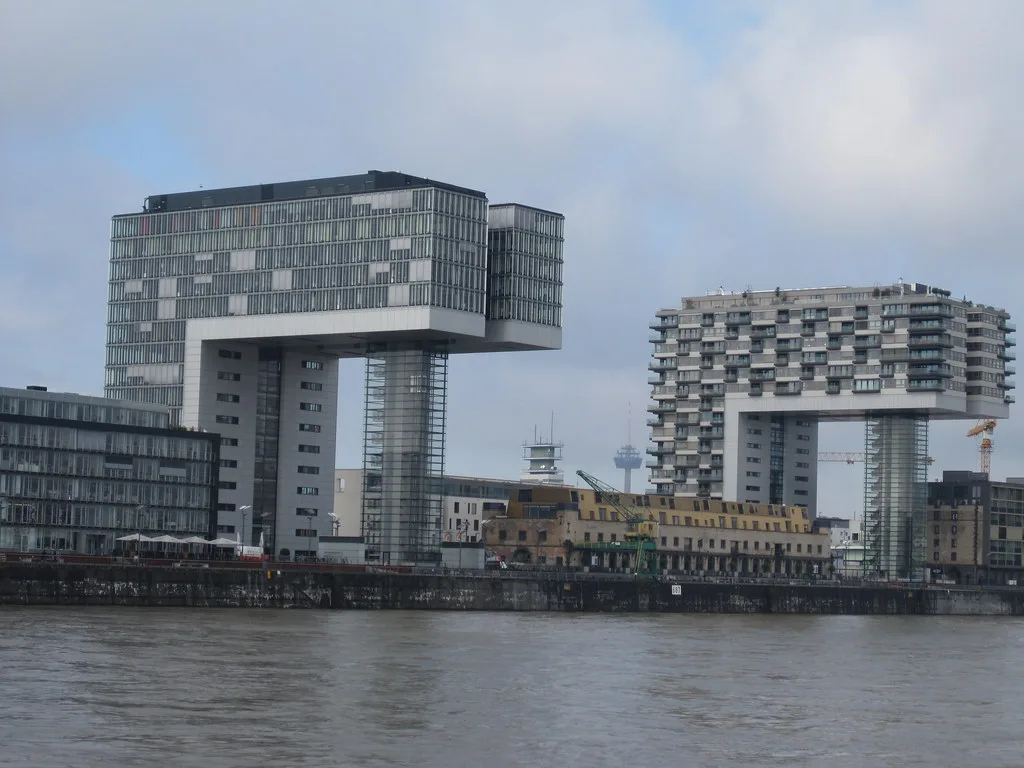 Modern buildings in the former harbour area, Cologne