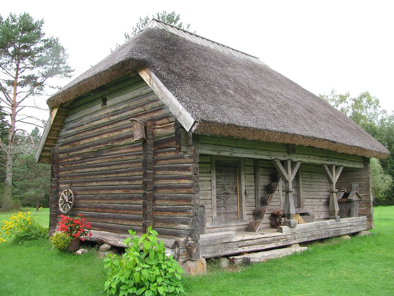 Ielīcas, Etnogrāfiskā sēta, Latvia